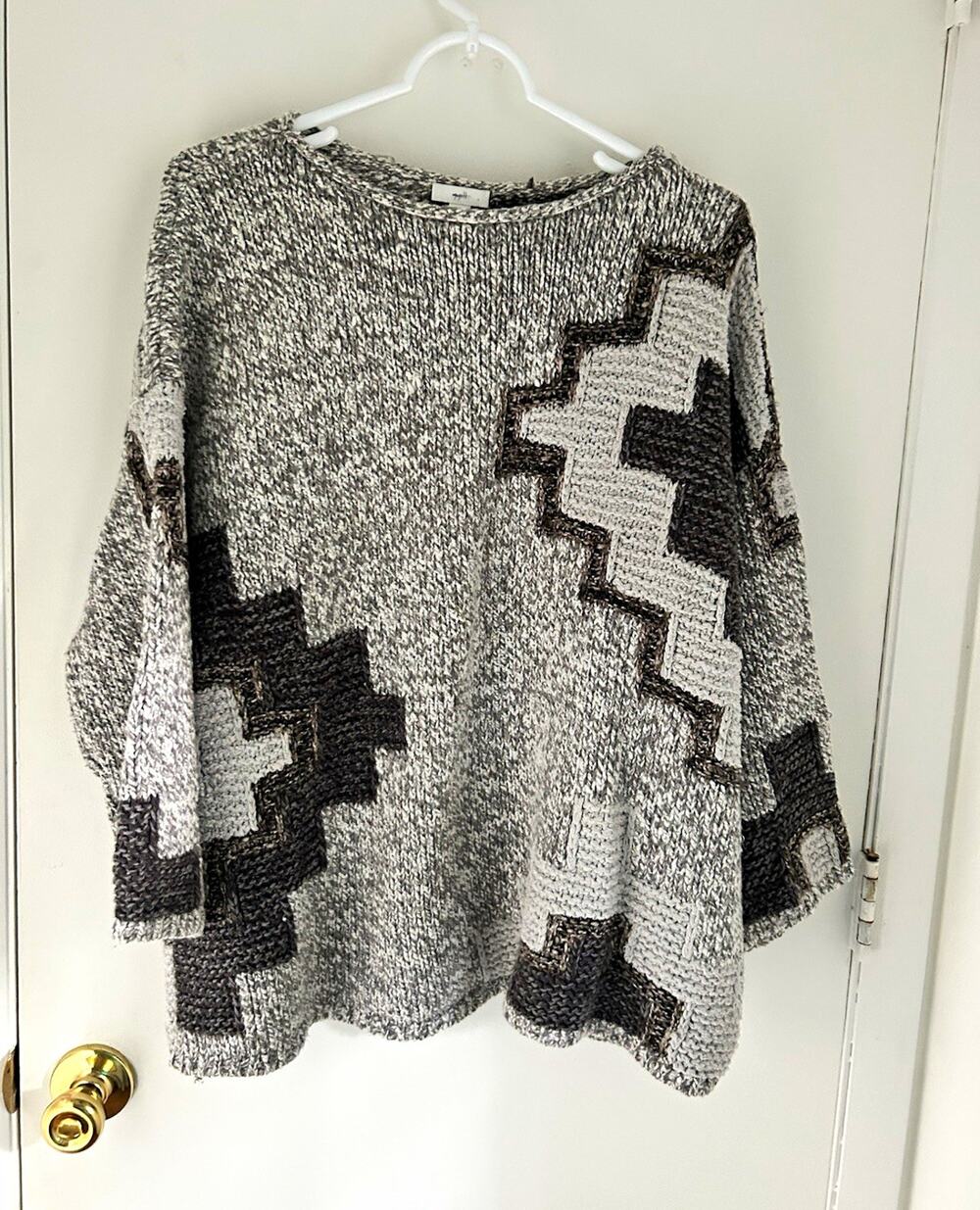 JJill Oversized Geometric Aztec Knit Pullover Sweater 3/4 Sleeve Crew Neck GrayM